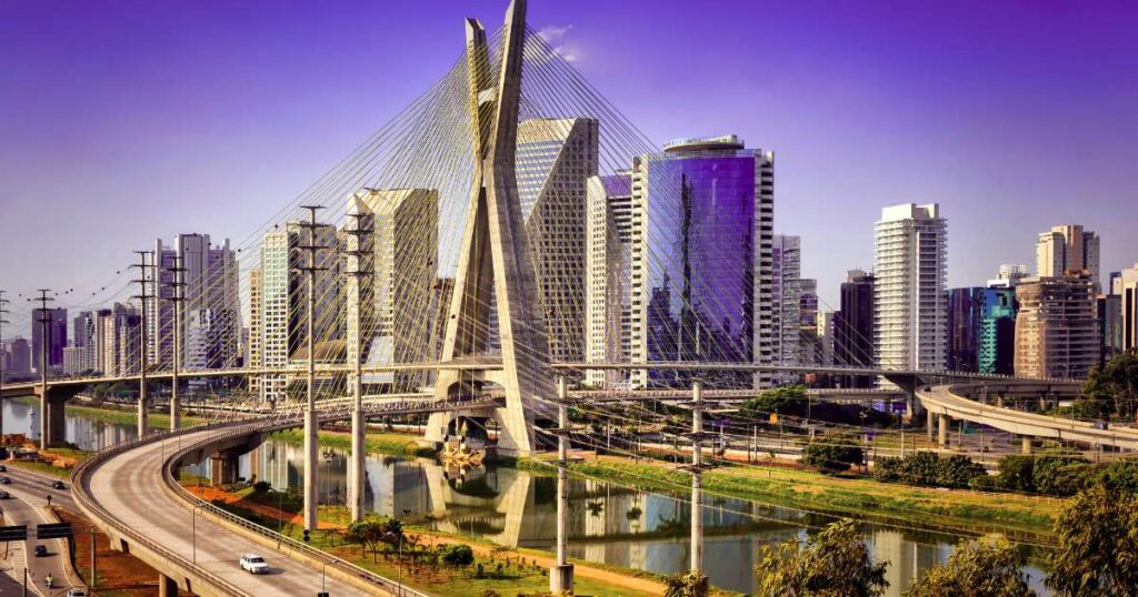 Painel de SEO Local com destaque para mapa de São Paulo